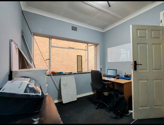 2 BEDROOM SECTIONAL TITLE FOR SALE IN RHODESFIELD